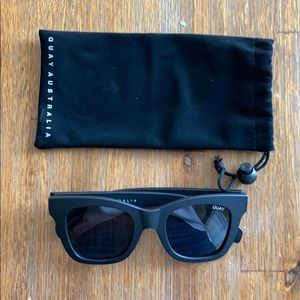 Quay After Hour Sunnies in Matte Black